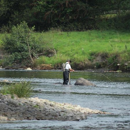 Nant-Y-Glyn Villa Llandrindod Wells Bagian luar foto