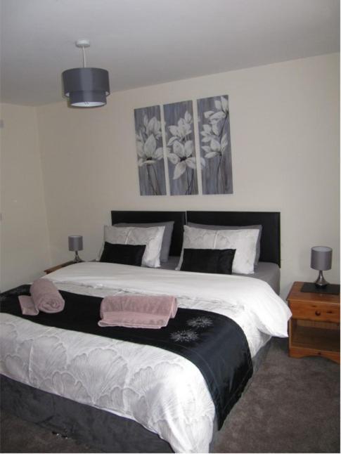 Nant-Y-Glyn Villa Llandrindod Wells Bagian luar foto