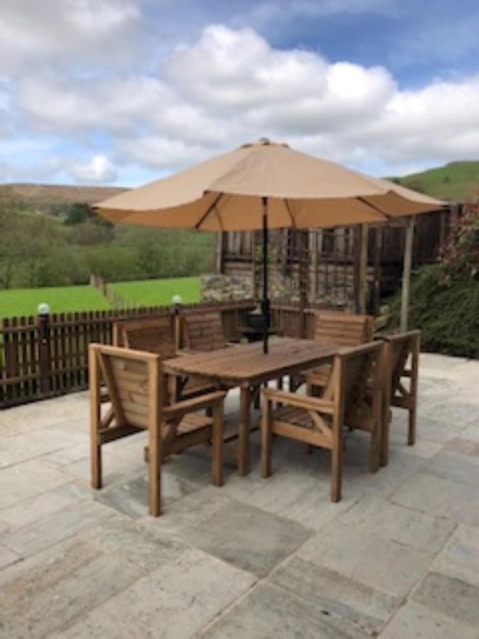 Nant-Y-Glyn Villa Llandrindod Wells Bagian luar foto